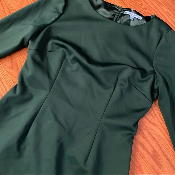 Emerald Lace Long Sleeve Dress Size 8 - Picture 7 of 9